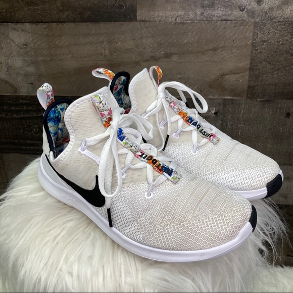 nike free tr8 floral